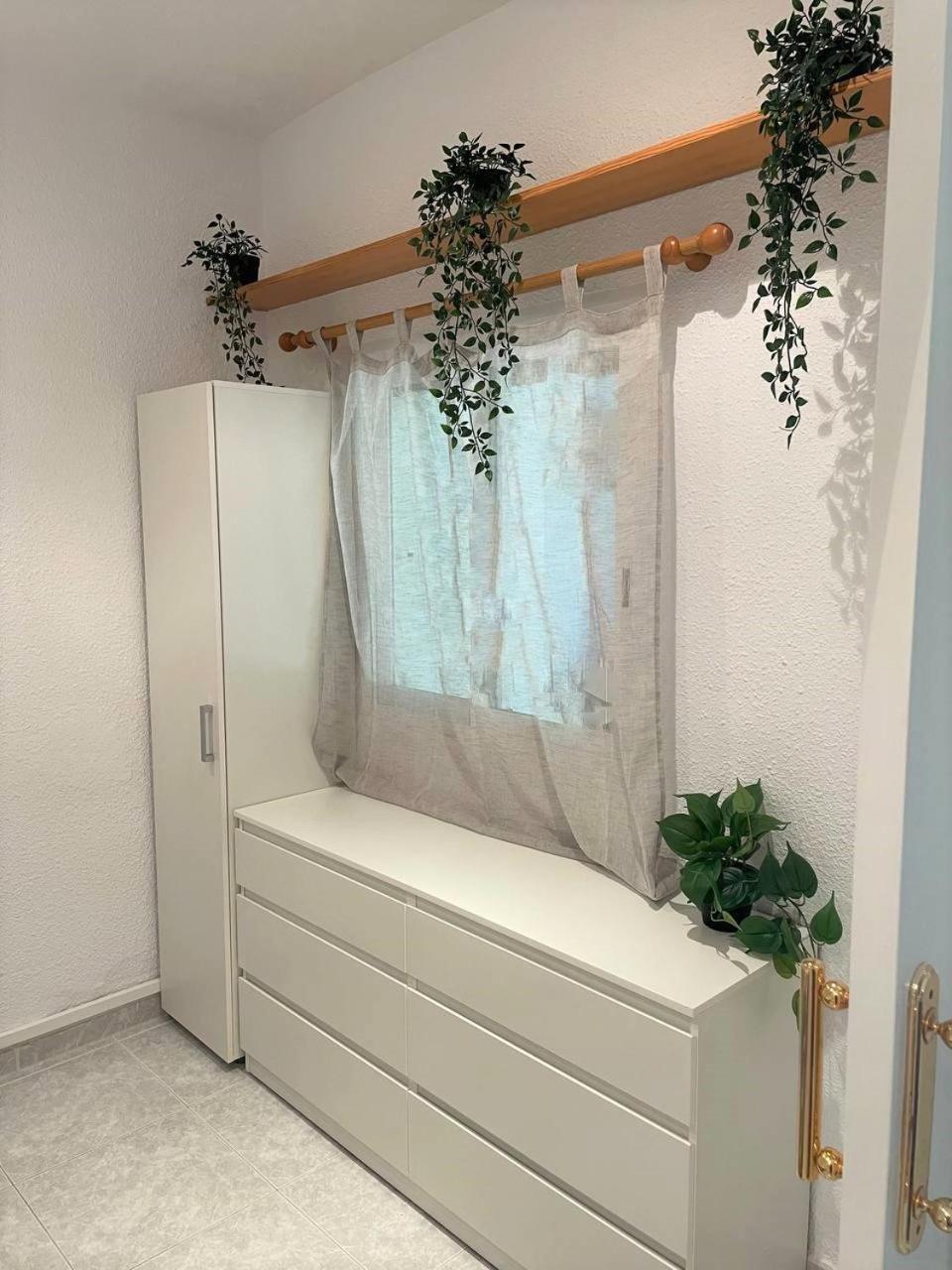 סאן פליו דה גיסולס Apartamento En Platja Sant Pol S'Agaro Con Pisicina Y Jardin מראה חיצוני תמונה