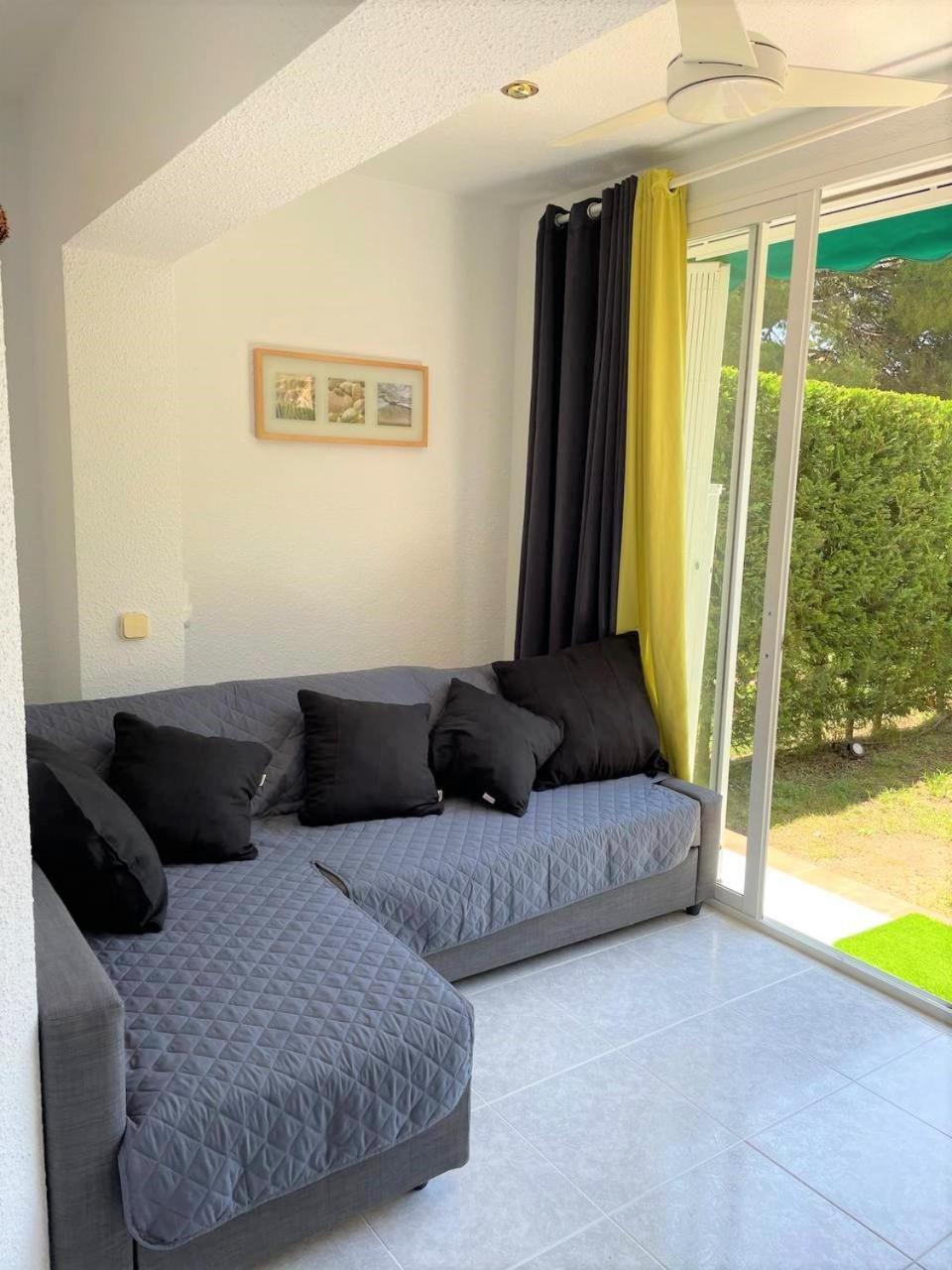 סאן פליו דה גיסולס Apartamento En Platja Sant Pol S'Agaro Con Pisicina Y Jardin מראה חיצוני תמונה